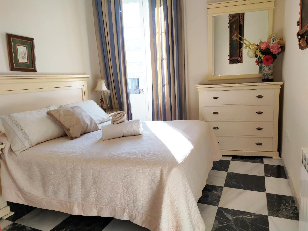 Claudio Marcelo Apartament *